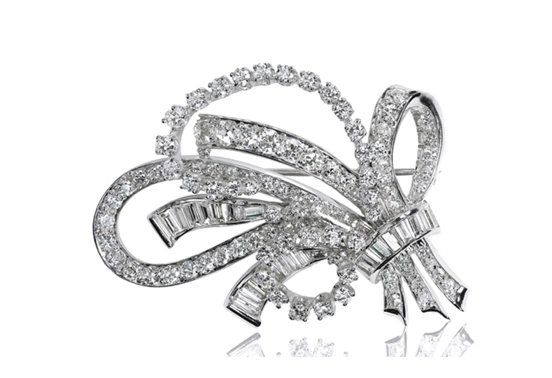 Broche Royale